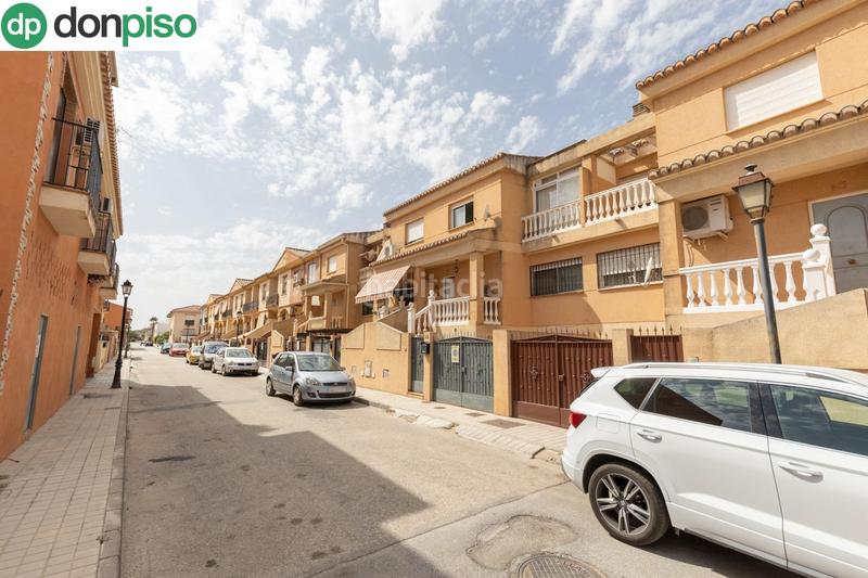 Foto eecc57ce-05b8-4833-912a-b4914cc1becc. Casa adosada preciosa casa adosado en Ambroz Vegas del Genil
