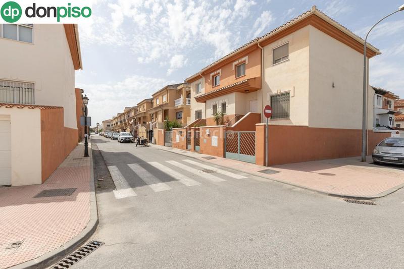 Foto fd803166-eb5c-4290-a440-efba8e419bbb. Casa adosada preciosa casa adosado en Ambroz Vegas del Genil