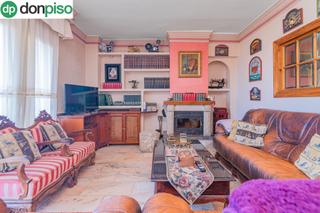Xalet  Calle calle del betis. Lujoso chalet en monachil