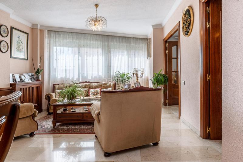Foto 210e0f3d-c762-47ad-80fa-757029121600. Appartement avec chauffage parking dans Centro - Sagrario Granada