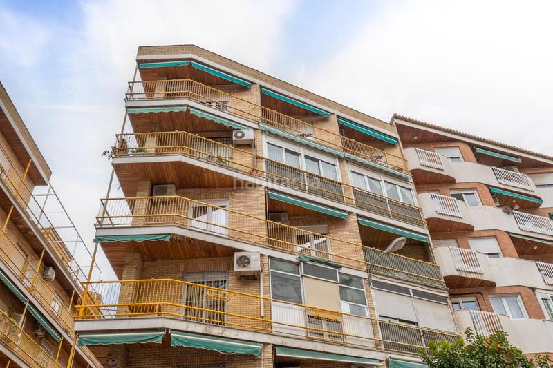Foto b17d380e-5e6d-4ff0-802d-36345f77374b. Appartement avec chauffage parking dans Centro - Sagrario Granada