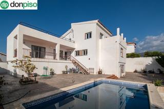 Chalet  Calle cenes de la vega. Bienvenido al hogar de tus sueos en los altos de la zubia!