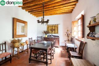 Masia  Camino camino de purchil. Preciosa casa cortijo urbana con dos plantas