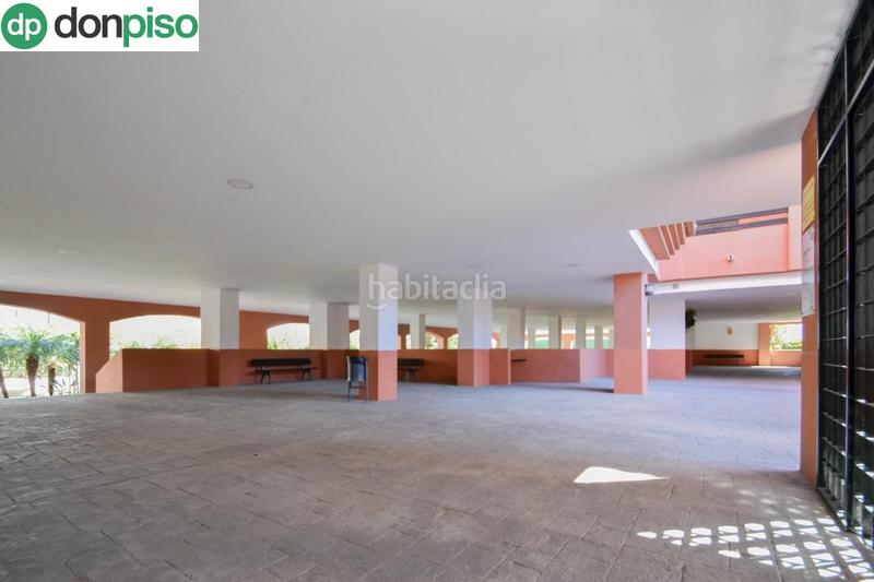 Foto 1358fc18-30cc-4b63-91cb-216de03a8b76. Etagenwohnung mit parking pool in Salobreña costa Salobreña