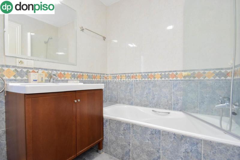 Foto 4d50b184-9c2d-42ae-a00c-70120c5b6ac1. Etagenwohnung mit parking pool in Salobreña costa Salobreña