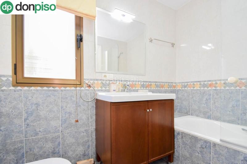 Foto be8d190a-c3af-4867-9fad-9d17aba9ea6c. Etagenwohnung mit parking pool in Salobreña costa Salobreña
