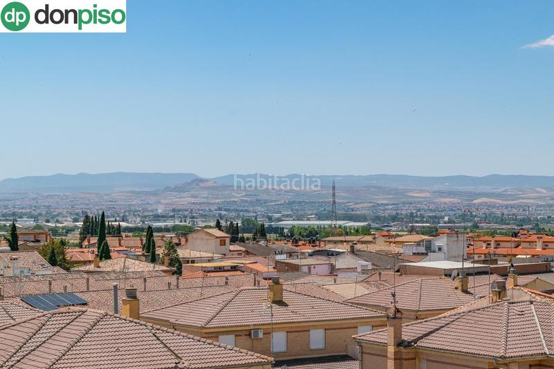 Foto c1f0bf1e-ba2b-4ccc-a28e-b3c4a332a303. Ático  dúplex con vistas espectaculares en Albolote