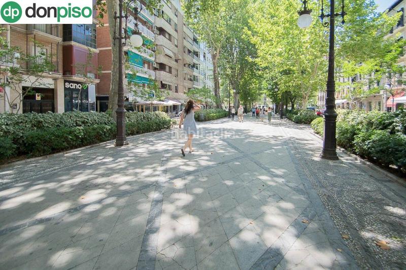 Foto e3a48c74-8554-42c5-8f36-e0f7ed24f5f7. Piso precioso piso en carrera de la virgen en San Matías - Realejo Granada
