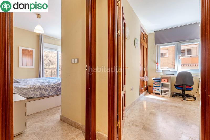 Foto 0ec87922-1c71-4a93-b878-3cfe305c1037. Piso  en calle antonia mercé en Angustias - Chana - Encina Granada
