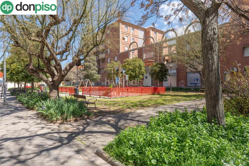 Foto e7b1e392-b5d1-4308-abb4-041e2ed04885. Piso  en calle antonia mercé en Angustias - Chana - Encina Granada