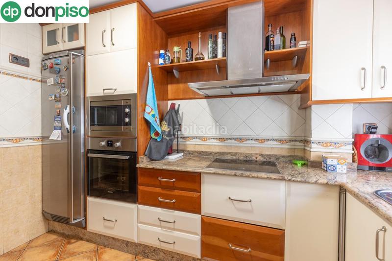 Foto 362df858-740f-451b-ba3b-4cc652616012. Casa amb calefacció aparcament a San Francisco Javier Granada