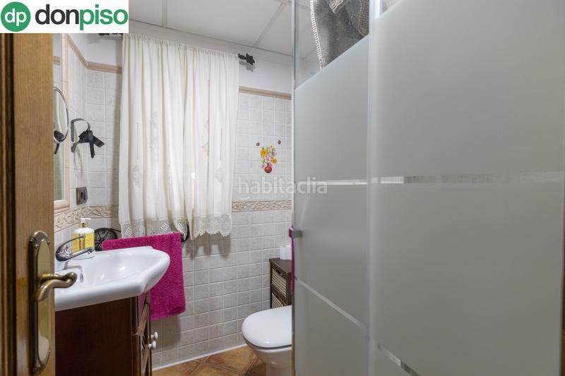 Foto bcde2997-5f23-426b-9e45-e14a8de1b273. Casa amb calefacció aparcament a San Francisco Javier Granada