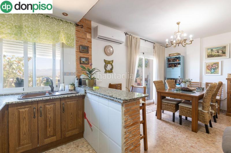 Foto b72cd6d0-f43d-439d-bafa-e96cb1e4da6e. Attico con parcheggio in Residencial Triana - Barrio Alto Gabias (Las)