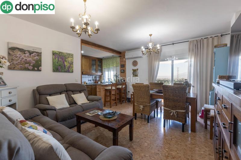 Foto e2a536bc-b924-446e-b45d-c14124c93d25. Attico con parcheggio in Residencial Triana - Barrio Alto Gabias (Las)