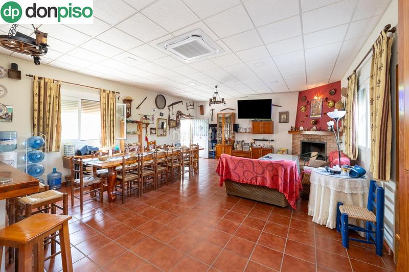 Foto 22fb5d1b-ca45-43d9-8aa5-325cf32f191b. Chalet !! fantástica finca de recreo a 20 minutos de granada !! en Darro
