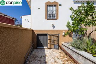 Xalet  Calle extrarradio. !! fantástica finca de recreo a 20 minutos de granada !!