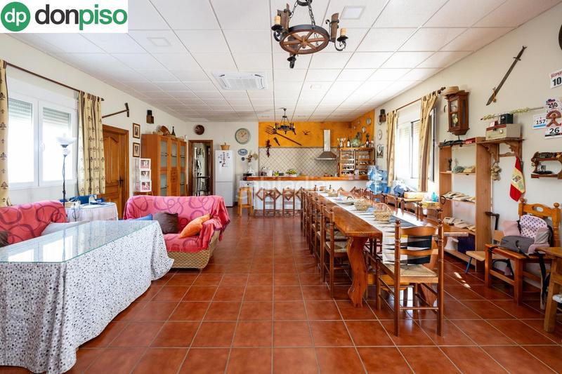 Foto b16f95d3-20e3-46b8-9d3b-08663d5b8329. Chalet !! fantástica finca de recreo a 20 minutos de granada !! en Darro