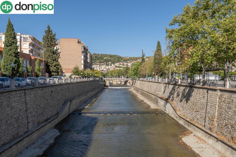 Foto 318d649c-e5fd-462b-8187-569fe8f538d1. Piso aqui esta la vivienda que esperabas, vergeles piso reformado con plaza de aparcamiento y trastero en Granada