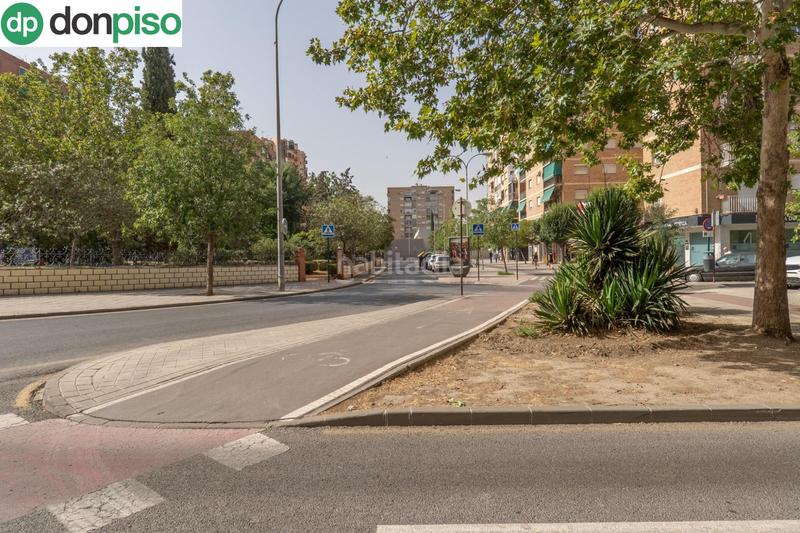 Foto 36f8ac74-6c45-494f-bfe7-578424e2f7c8. Piso aqui esta la vivienda que esperabas, vergeles piso reformado con plaza de aparcamiento y trastero en Granada
