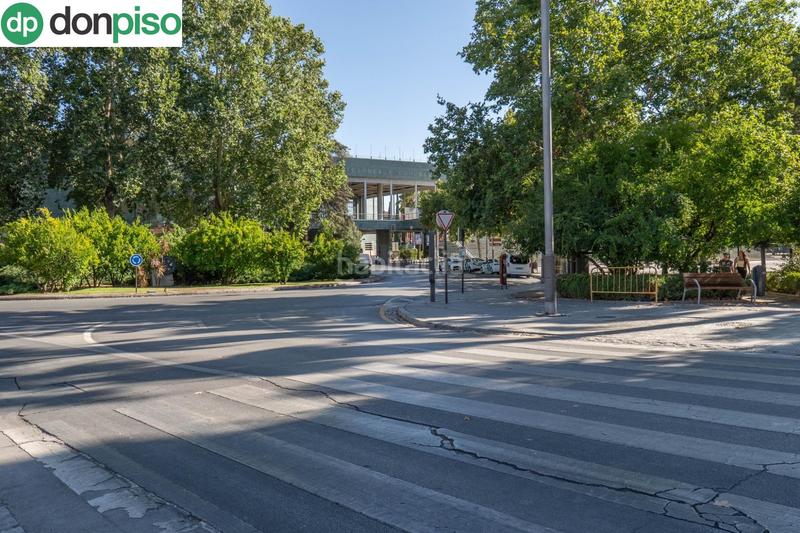 Foto 4e54fd5d-ad4c-4c26-9a4e-5600fc2a3dfc. Piso aqui esta la vivienda que esperabas, vergeles piso reformado con plaza de aparcamiento y trastero en Granada