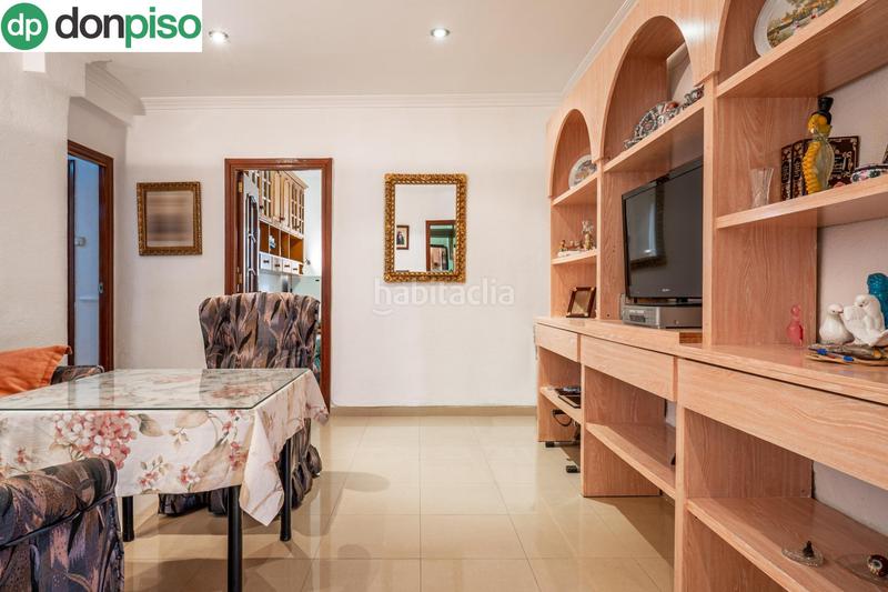 Foto 556723db-30af-4d9f-b0d7-dec84df3b986. Piso aqui esta la vivienda que esperabas, vergeles piso reformado con plaza de aparcamiento y trastero en Granada