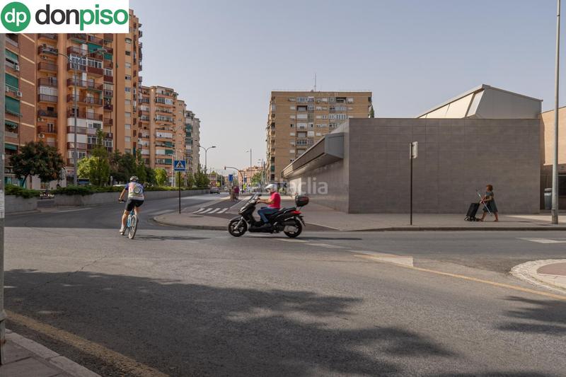 Foto 6b05d92d-8688-46f5-8c71-408ab618e355. Piso aqui esta la vivienda que esperabas, vergeles piso reformado con plaza de aparcamiento y trastero en Granada