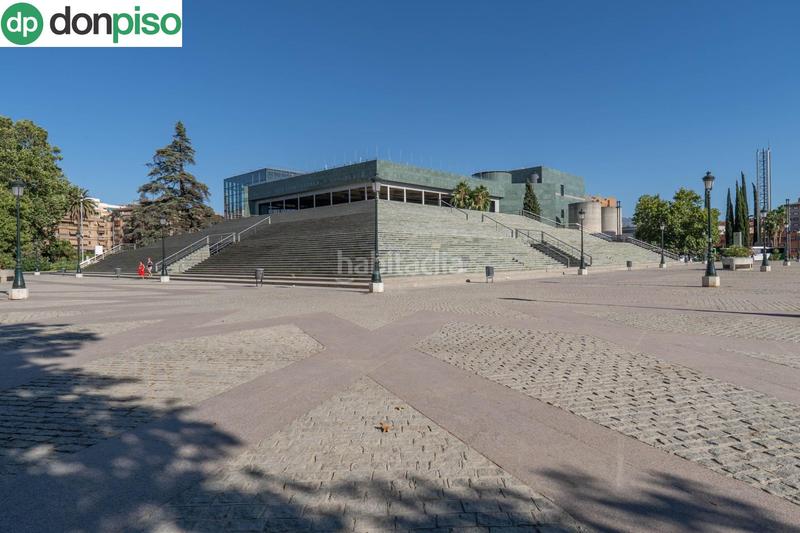 Foto b453ff8b-fff0-4e15-a602-777308823fce. Piso aqui esta la vivienda que esperabas, vergeles piso reformado con plaza de aparcamiento y trastero en Granada