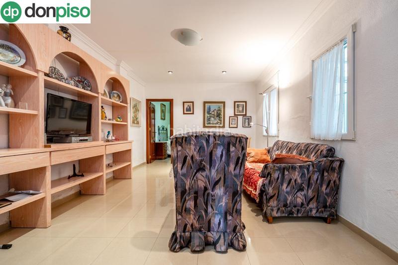 Foto d9cfaa17-91a5-4256-a7ae-2875b0129d4d. Piso aqui esta la vivienda que esperabas, vergeles piso reformado con plaza de aparcamiento y trastero en Granada