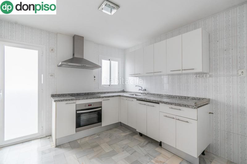 Foto f886bd32-7889-4067-8ad8-39014903108d. Piso en plaza plaza del campillo 5 espectacular piso centro. en Granada