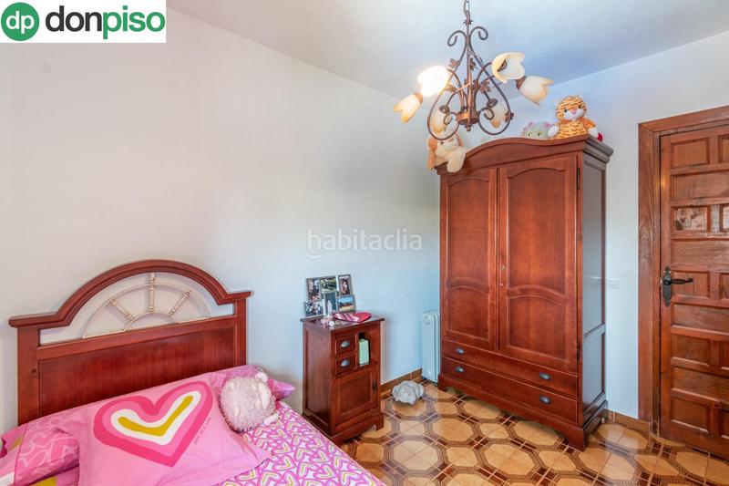 Foto 9c496026-d4ef-472c-93c5-be0904aca860. Chalet preciosa casa con piscina privada en urbanización molino alto en Huétor de Santillán