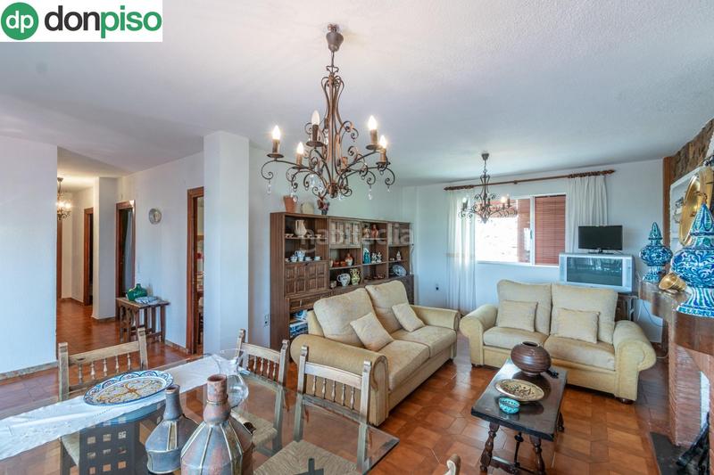 Foto 9efe5e07-46e9-4650-8267-0974ace1d805. Chalet preciosa casa con piscina privada en urbanización molino alto en Huétor de Santillán