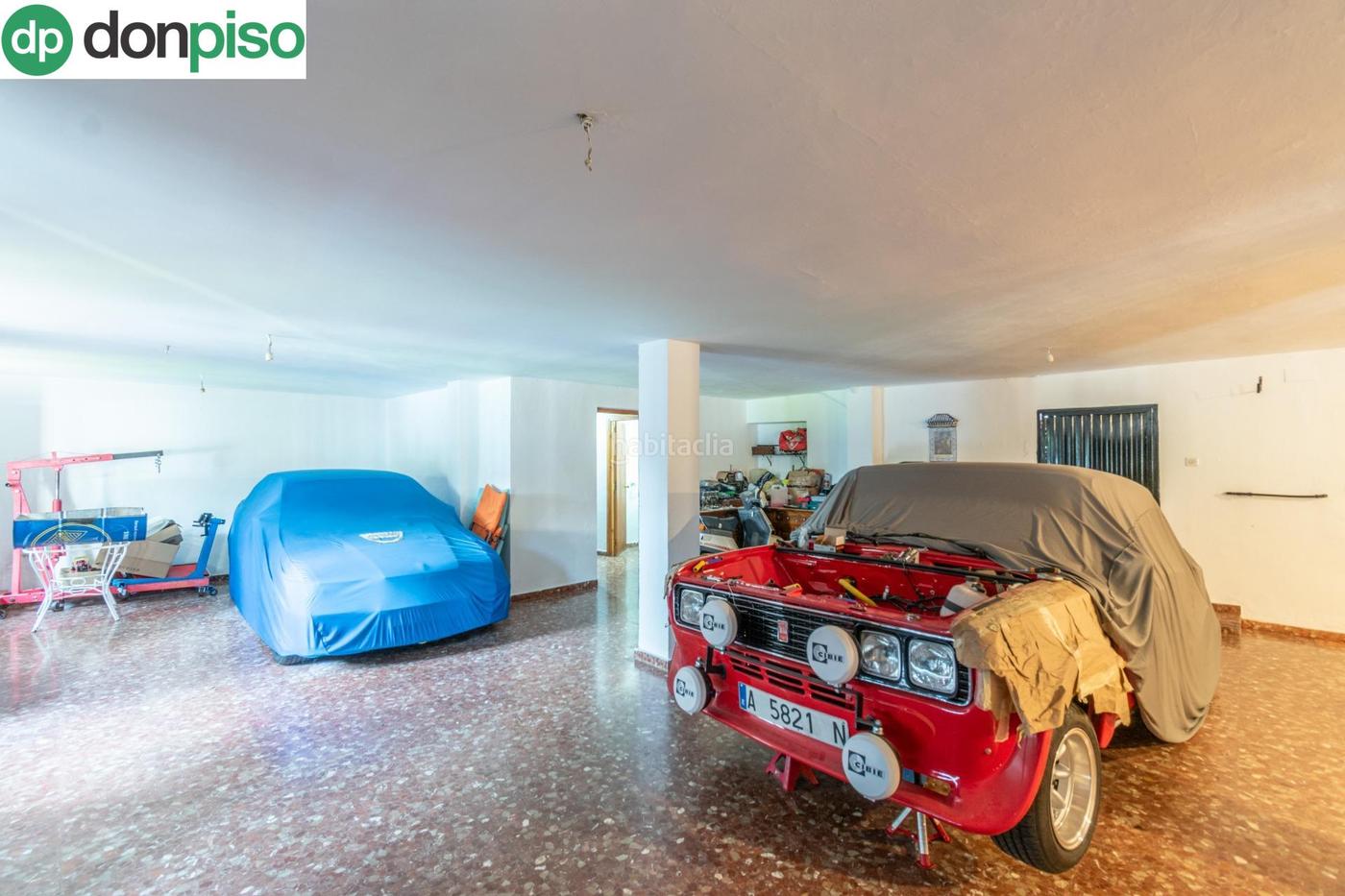 Preciosa casa con piscina privada en Urbanizacin Molino Alto Hutor de Santilln