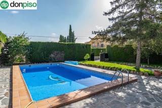 Chalet  Calle del mesón. Preciosa casa con piscina privada en urbanización molino alto