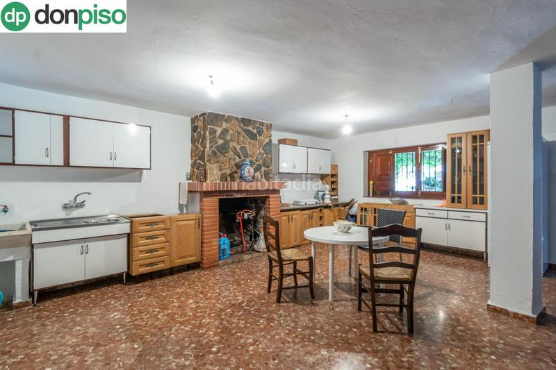 Foto ff9990f0-4bbc-46fb-bb44-2522523a60d9. Chalet preciosa casa con piscina privada en urbanización molino alto en Huétor de Santillán