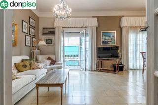 Pis  Calle pedro antonio de alarcon. Amplísima vivienda al lado de recogidas