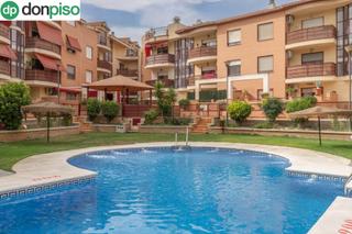 Pis  Calle maría zambrano. Piso de 3 dormitorios con piscina en alhendín, junto al ayuntami