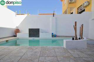 Maison jumelée  Calle esperanza. Adosada con piscina propia y amueblada totalmente