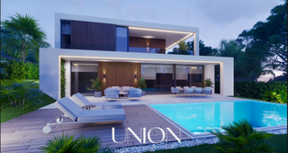 Xalet a Fenals. Villa obra nueva en platja daro