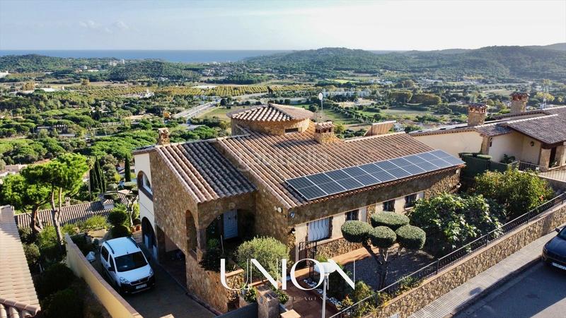 Foto 4b128d34-b1f9-4b3a-aeaf-7d503fc29599. House with heating parking pool in Urbanitzacions Platja d´Aro