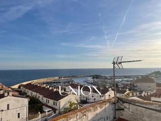 Appartement à Centre. Piso con vistas al mar