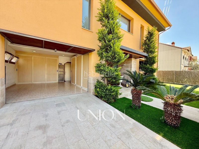 Foto 3623c300-40e3-400f-93b4-b08276051716. Casa amb calefacció piscina a Santa Susanna