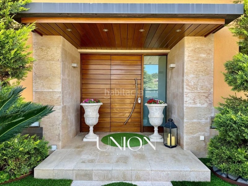 Foto 7039415a-9a05-4ab3-b767-00f710e0026e. Casa amb calefacció piscina a Santa Susanna