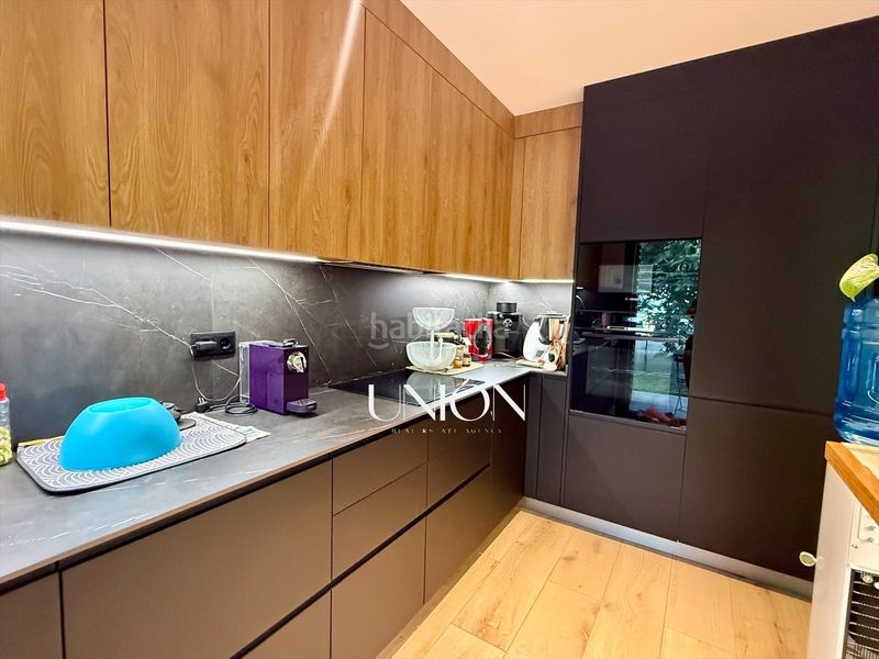Foto a3f2c4b3-5d9e-49e5-bdbe-aa0b2253c31c. Duplex with heating in Calella