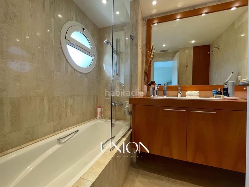 Foto aaeebf0b-b2f6-4053-8c63-f9b2fc465280. Ático impresionante ático en port daro en Port d´Aro Platja d´Aro