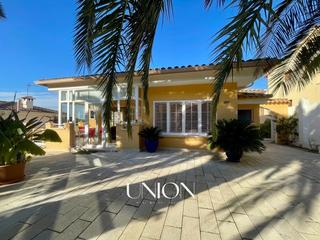 Casa en Golf Costa Brava. Espectacular casachalet en mas trempat