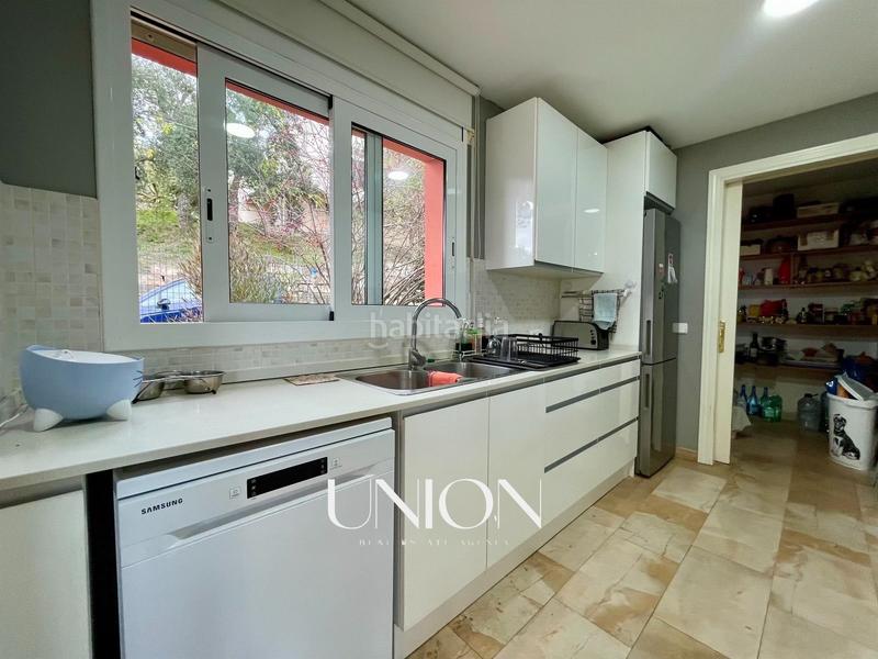 Foto 12418b49-97f1-486f-93b3-eff252fe3c05. Casa amb calefacció aparcament a Vall-llobrega