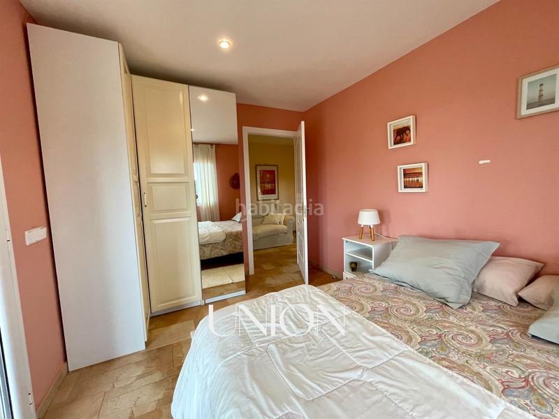 Foto 30334a91-af98-41d7-99d7-c576dcf8ca3e. Casa amb calefacció aparcament a Vall-llobrega