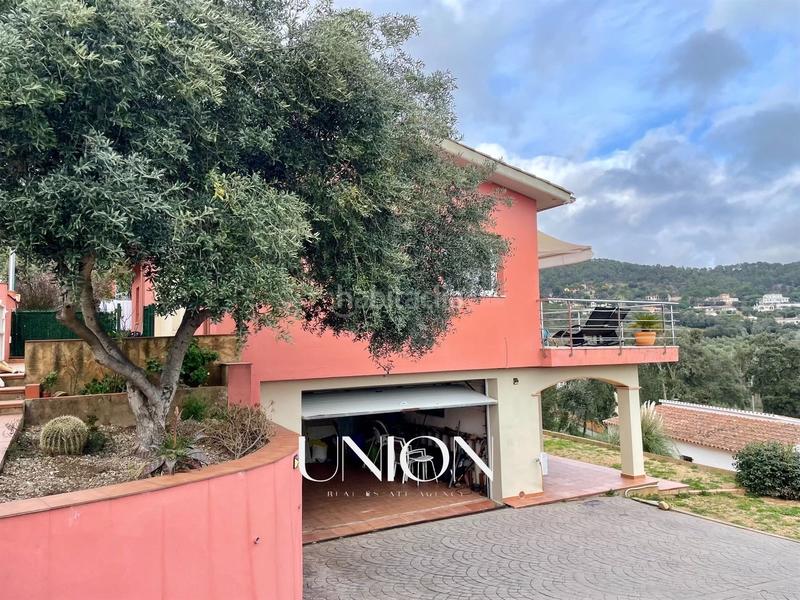 Foto 79a89c87-3d9e-4ac3-b953-d3c2d46a4d20. Casa amb calefacció aparcament a Vall-llobrega