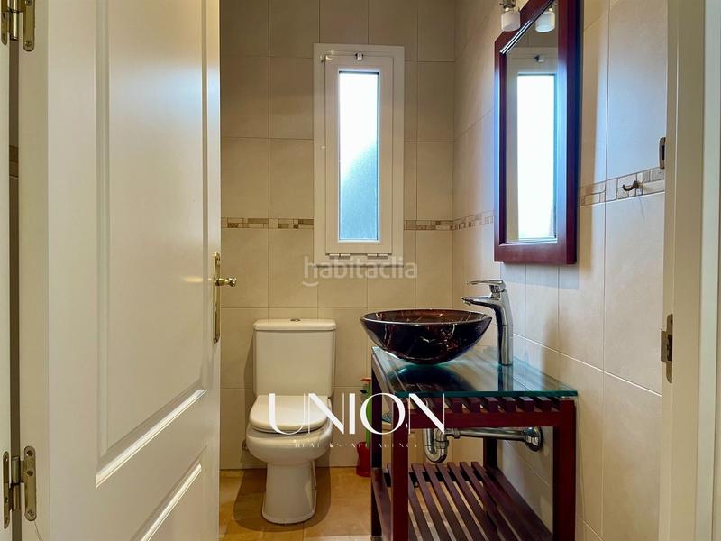 Foto b759e8d4-abe0-4593-b7a8-621ee3f49c53. Casa amb calefacció aparcament a Vall-llobrega