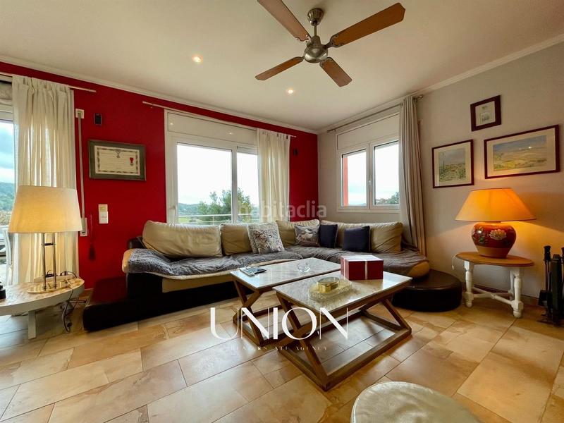 Foto de78629e-9b47-4d85-88f4-6f7d6b744e2c. Casa amb calefacció aparcament a Vall-llobrega